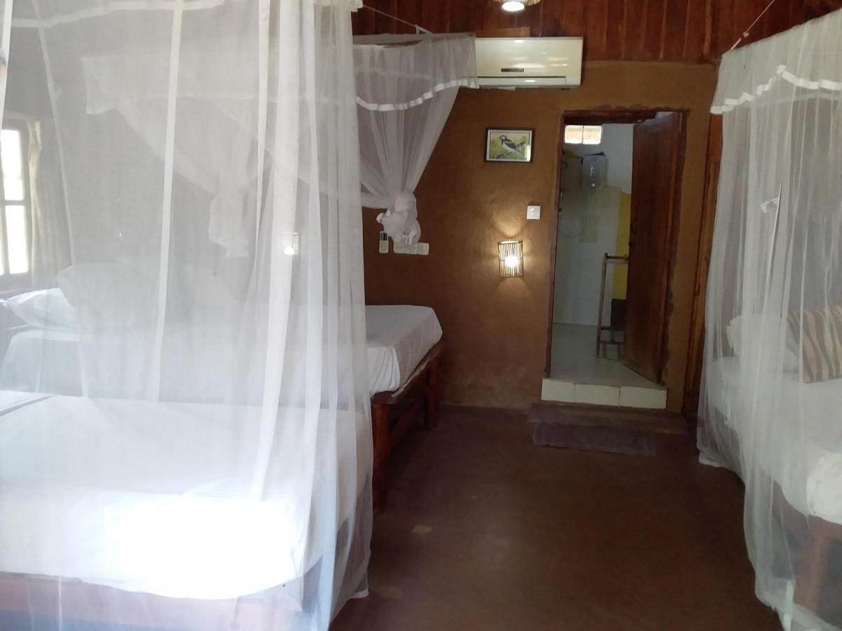 Kirinda Beach Resort, Yala Exteriér fotografie