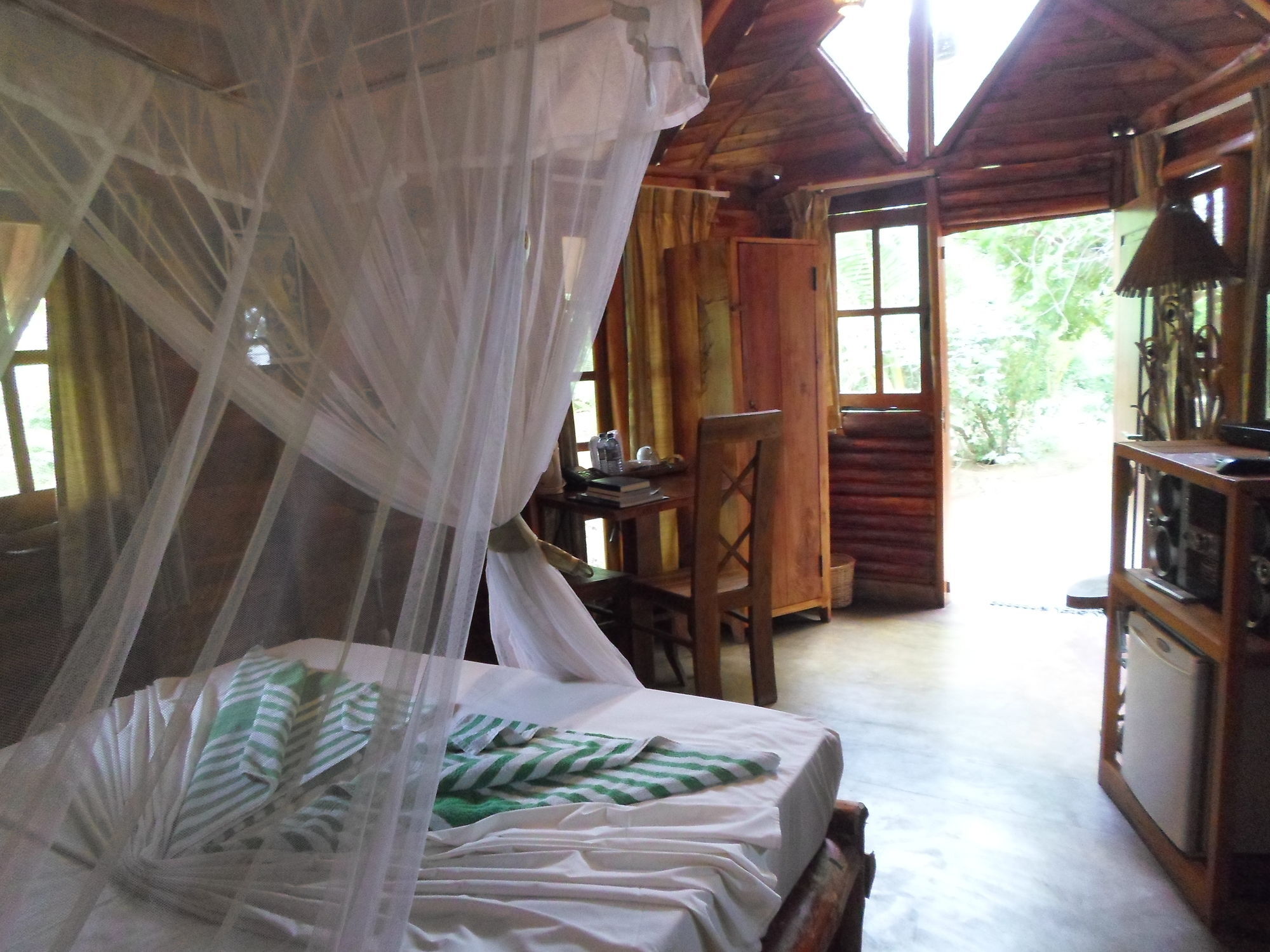 Kirinda Beach Resort, Yala Exteriér fotografie